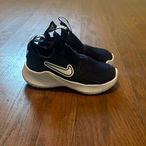 Nike Kids Dark Blue Sneakers